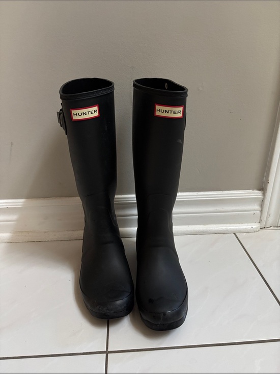 Hunter Shoes - Hunter Black Tall Rubber Rain Boots with Buckle